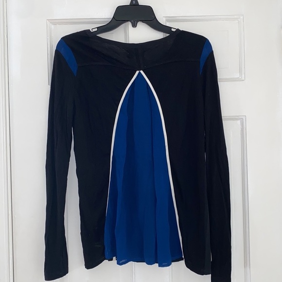 AIKO size small top never worn - Picture 4 of 4